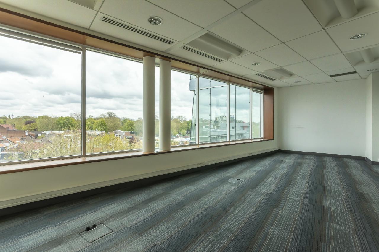 Bureau La Madeleine 1242m² Location bureau La Madeleine Nord OLBUR2114243 5